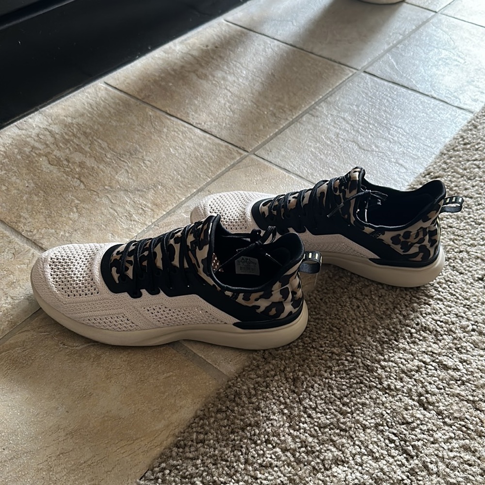 APL shoes - Picture 4 of 4